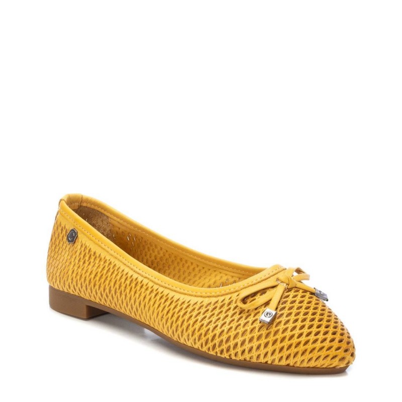 Zapato de mujer CARMELA 160761 Amarillo