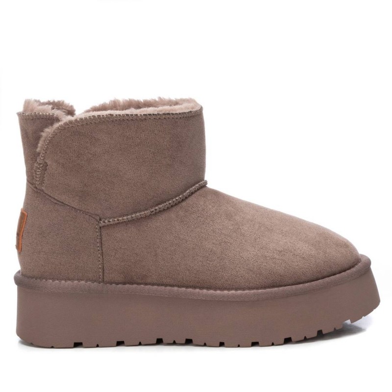 Botín de mujer XTI 142197 Taupe