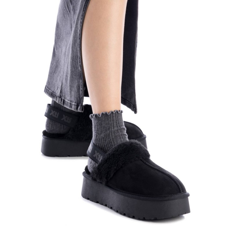 Zapato de mujer XTI 143488 Negro