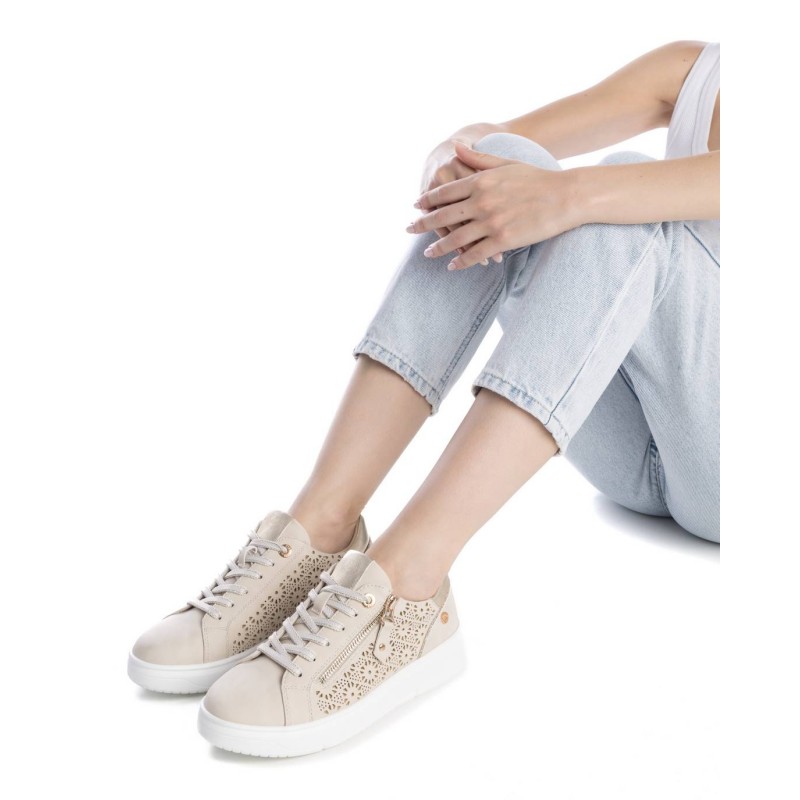 Zapato de mujer XTI 143628 Beige