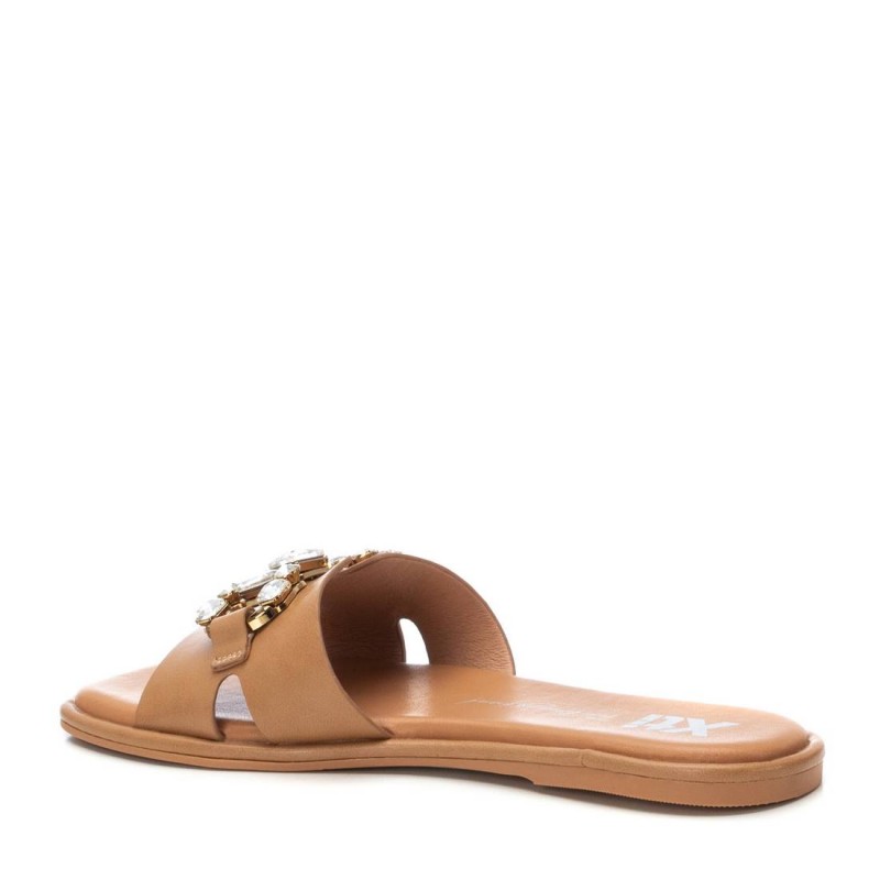 Sandalia de mujer XTI 143679 Camel