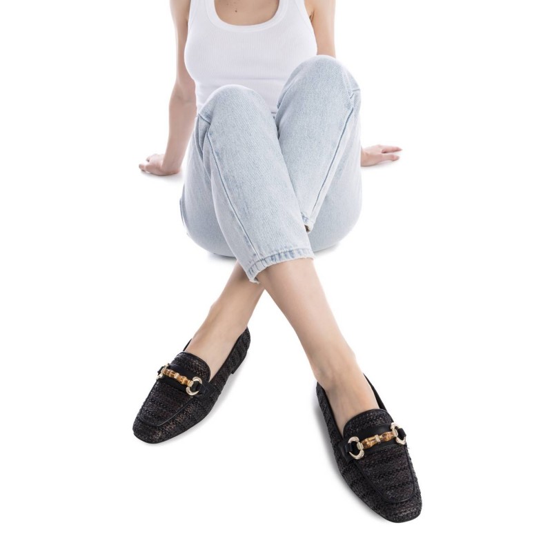 Zapato de mujer XTI 143802 Negro