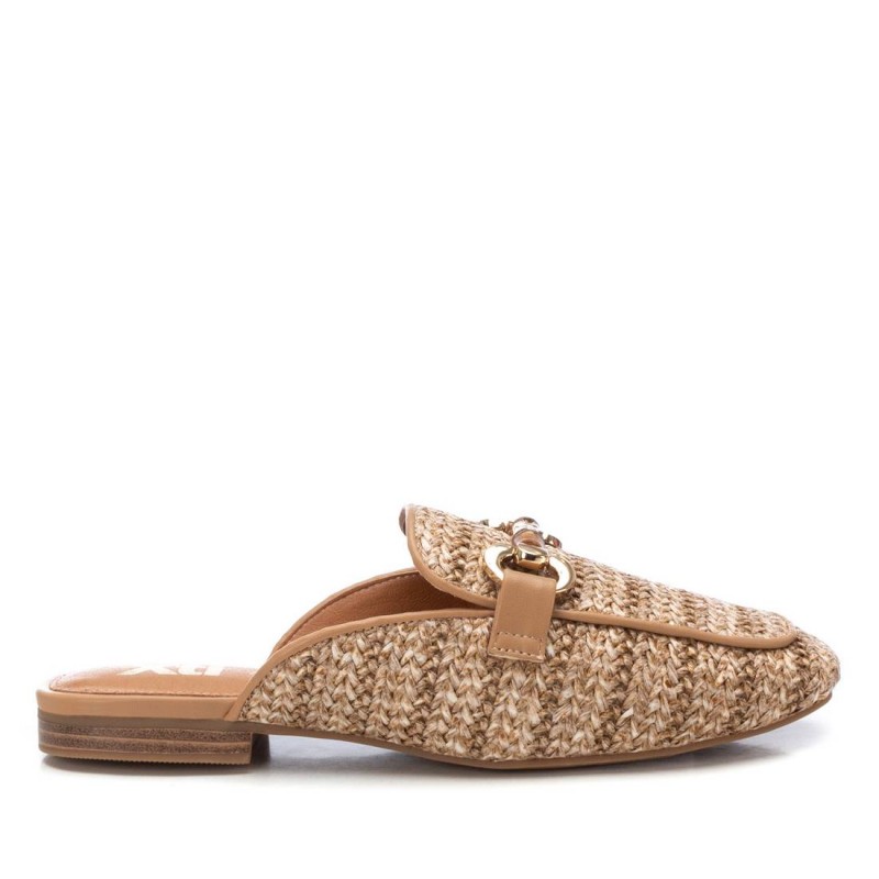 Zapato de mujer XTI 143803 Taupe