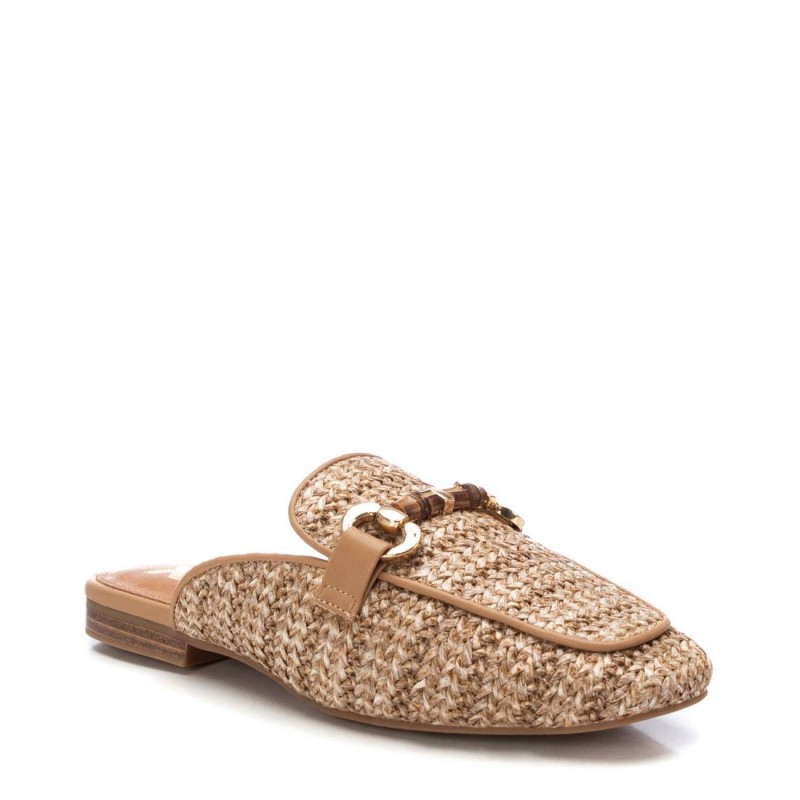 Zapato de mujer XTI 143803 Taupe