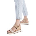Sandalia de mujer XTI 143847 Beige