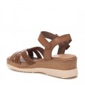 Sandalia de mujer XTI 143851 Taupe