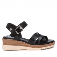 Sandalia de mujer XTI 143851 Negro