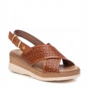 Sandalia de mujer XTI 143852 Camel