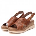 Sandalia de mujer XTI 143852 Camel