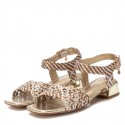 Sandalia de mujer XTI 143939 Oro