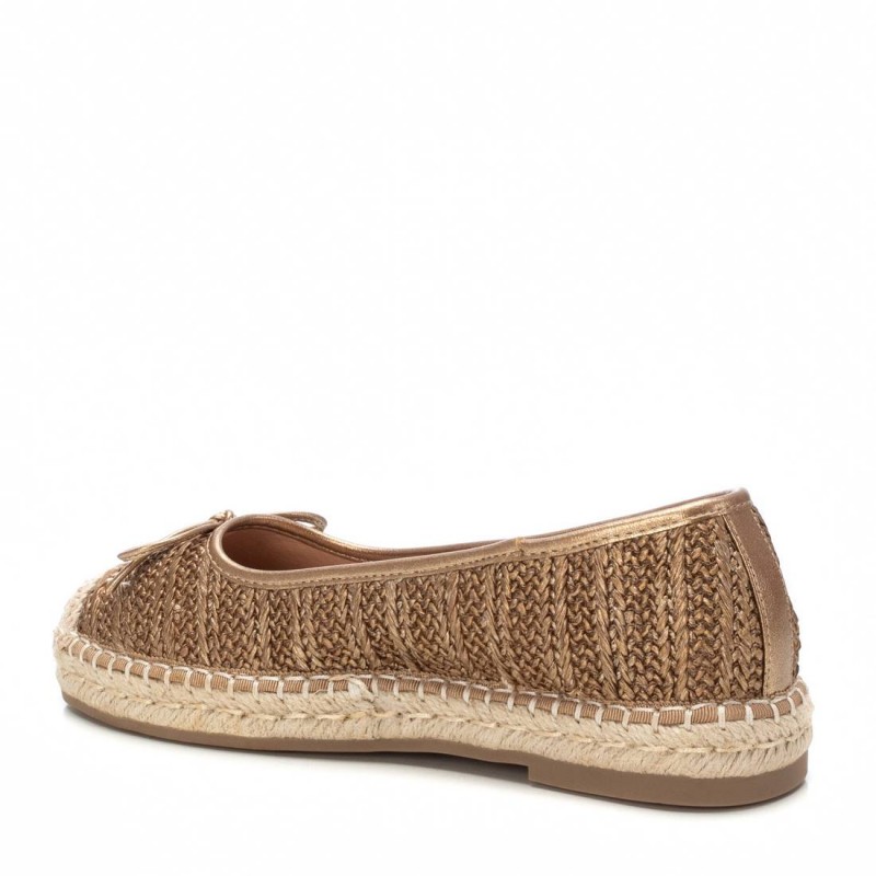 Zapato de mujer XTI 144027 Bronce