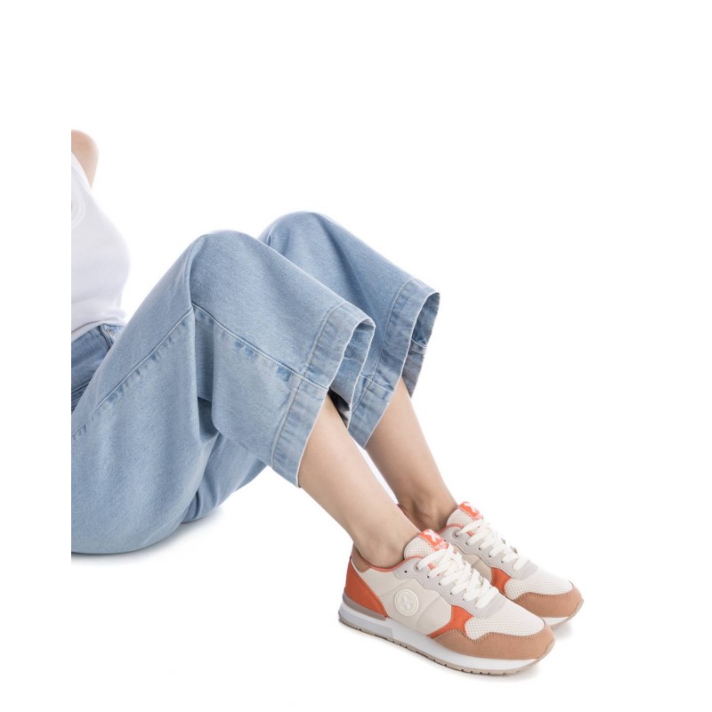 Zapato de mujer XTI 144061 Beige