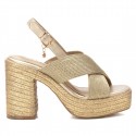 Sandalia de mujer XTI 144063 Oro