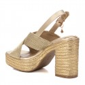 Sandalia de mujer XTI 144063 Oro