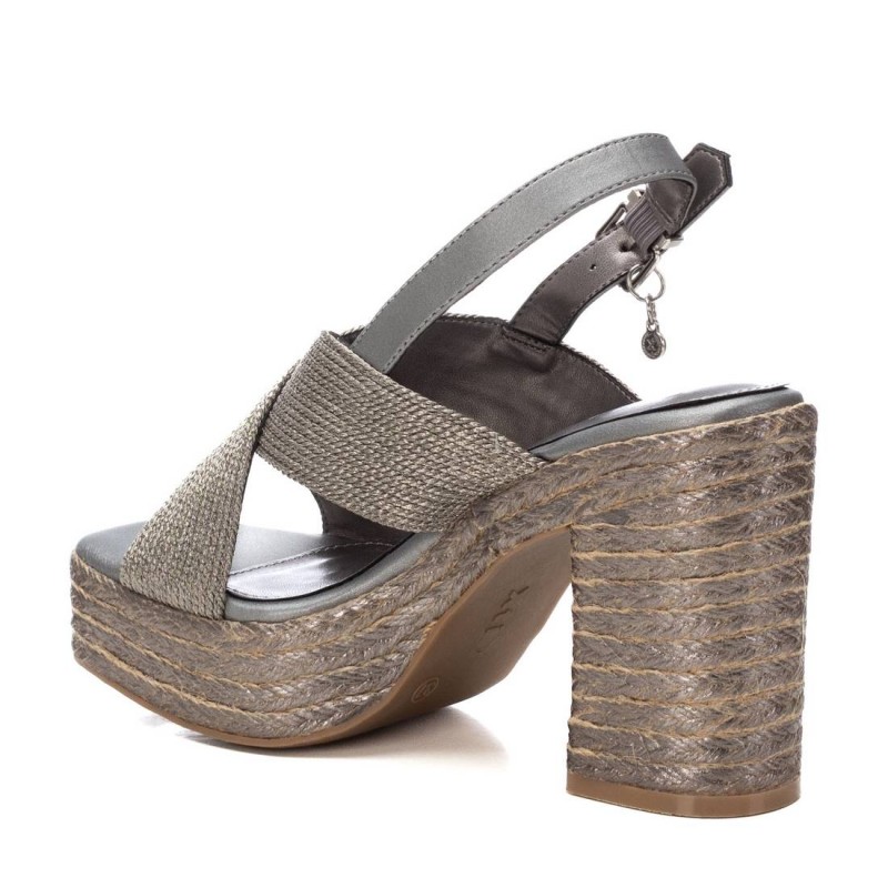 Sandalia de mujer XTI 144063 Plomo