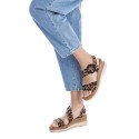 Sandalia de mujer XTI 144597 Camel