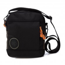 Bolso de hombre XTI 184404 Negro