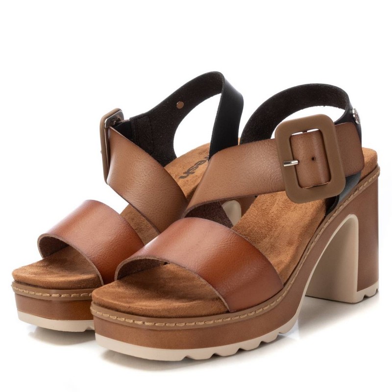 Sandalia de mujer REFRESH 172843 Camel