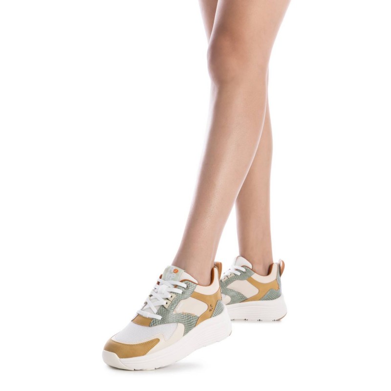 Zapato de mujer REFRESH 172853 Beige