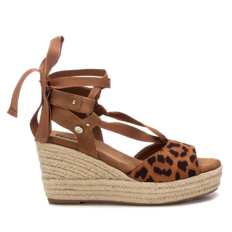 Sandalia de mujer REFRESH 173135 Camel