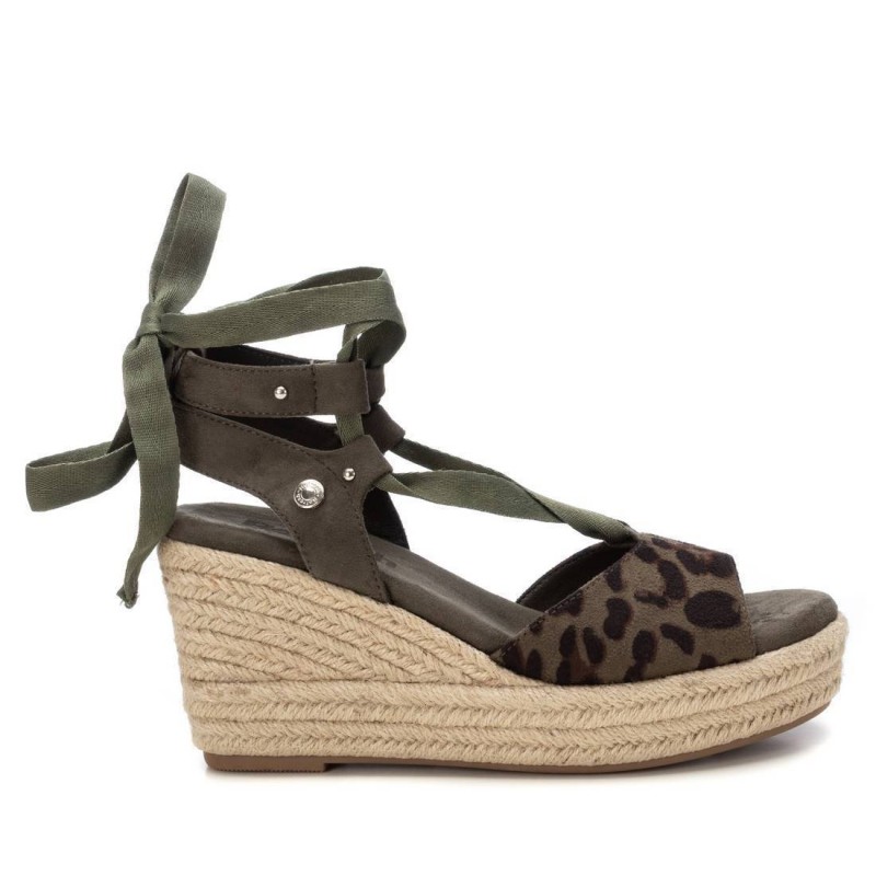 Sandalia de mujer REFRESH 173135 Kaki