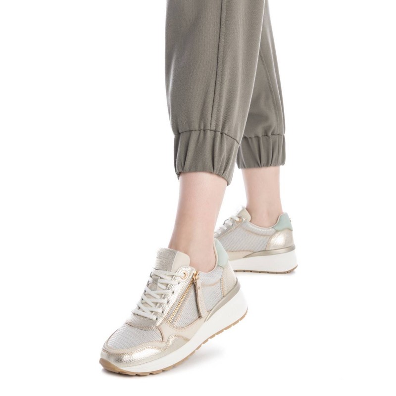 Zapato de mujer CARMELA 162268 Oro