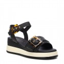 Sandalia de mujer CARMELA 162227 Negro