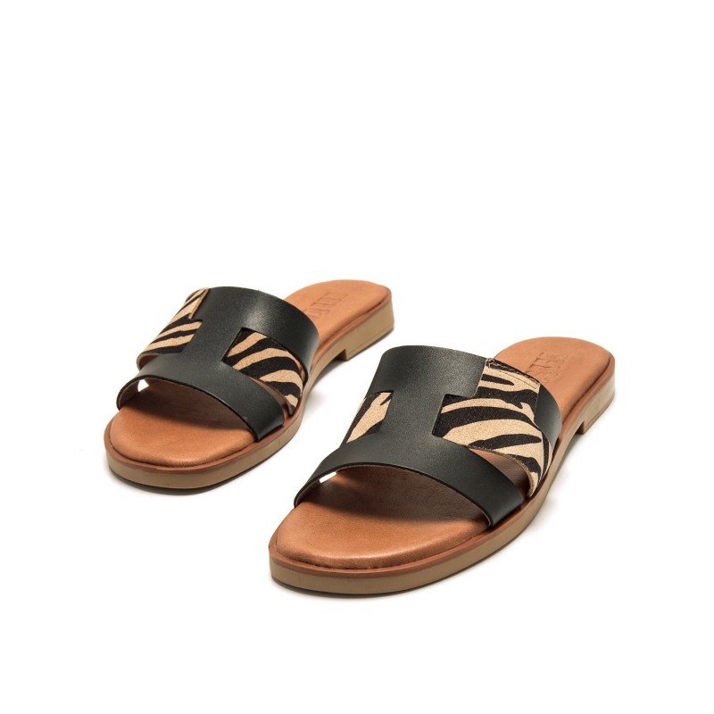 Sandalias Casual de Mujer MTNG ALYSA Negro 60312