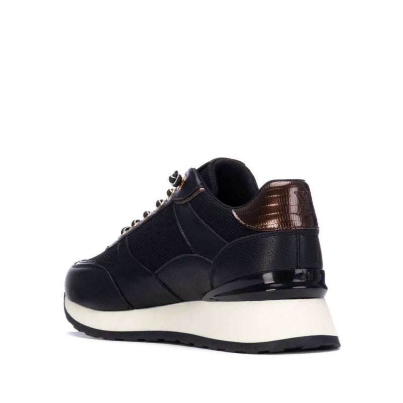 Zapato de mujer XTI 144197 Negro