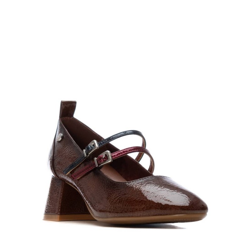 Zapato de mujer XTI 144255 Camel