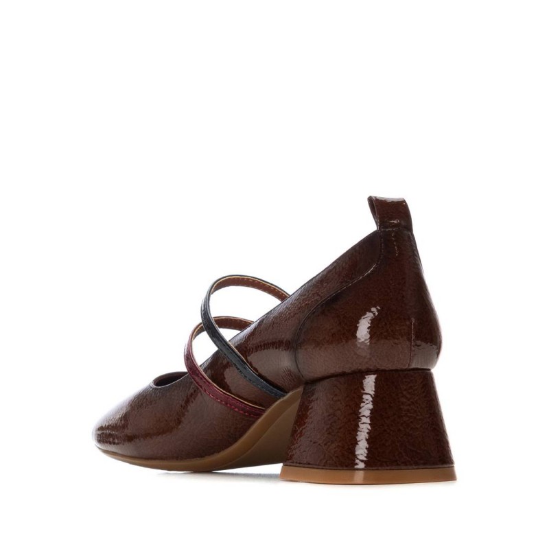 Zapato de mujer XTI 144255 Camel