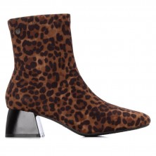 Botín de mujer XTI 144290 Leopardo