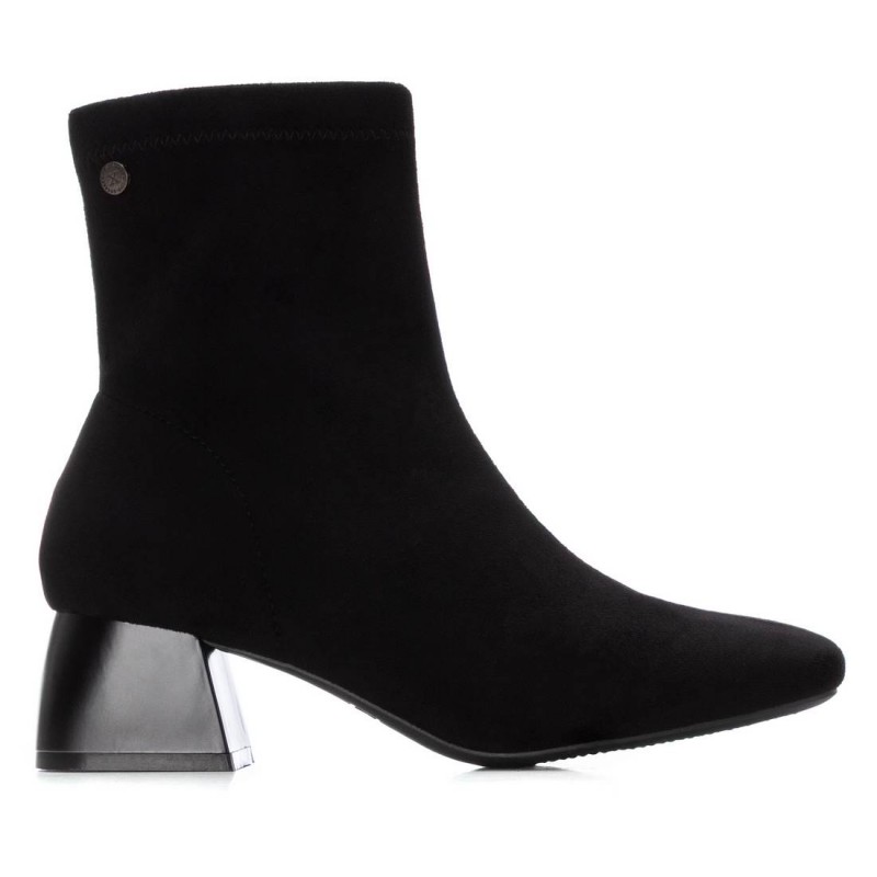 Botín de mujer XTI 144290 Negro