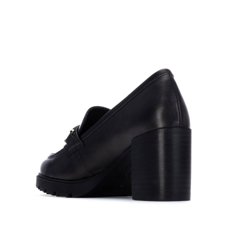 Zapato de mujer XTI 144302 Negro