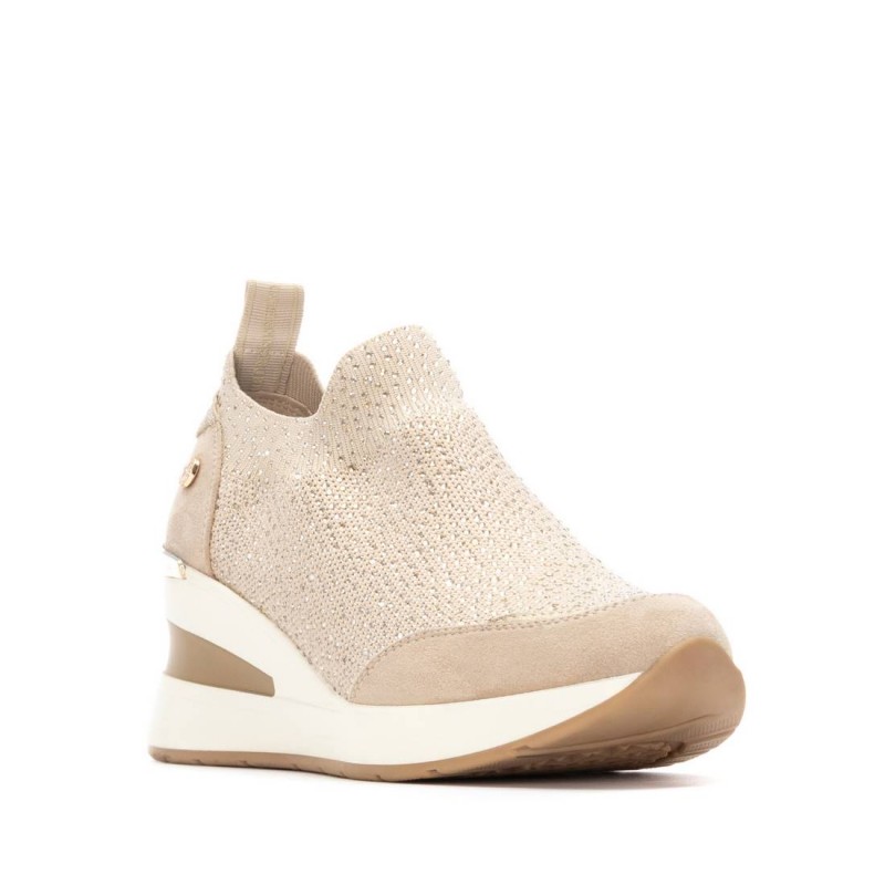 Zapato de mujer XTI 144385 Beige