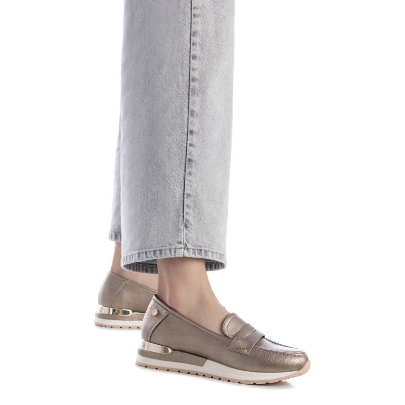 Zapato de mujer XTI 144408 Bronce