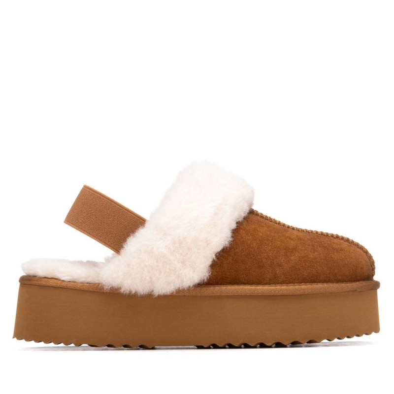 Zapato de mujer XTI 144440 Camel