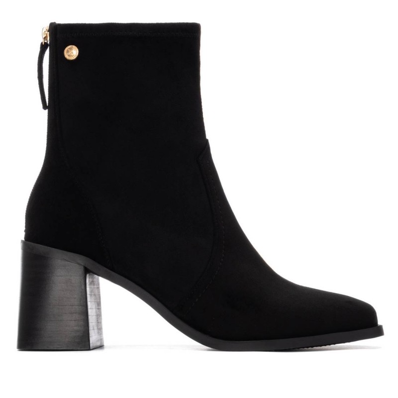Botín de mujer XTI 144643 Negro