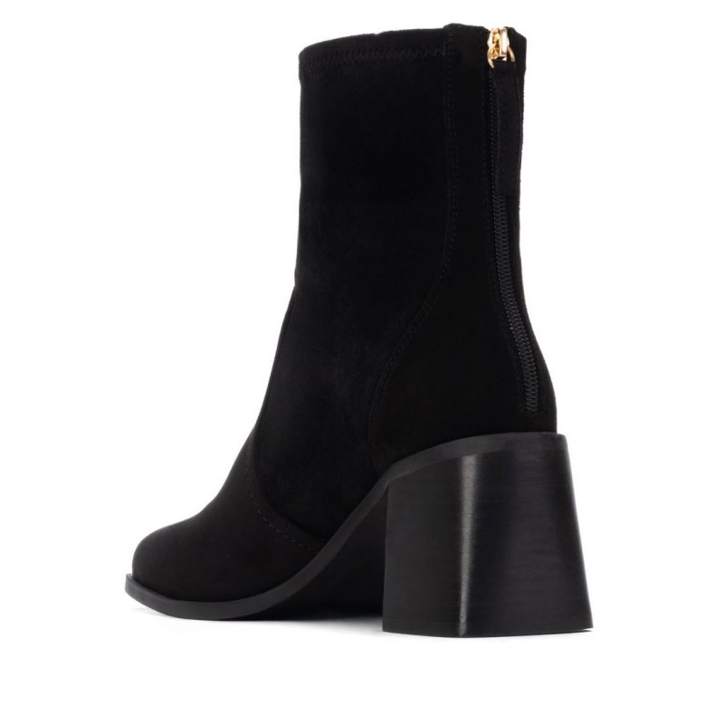 Botín de mujer XTI 144643 Negro