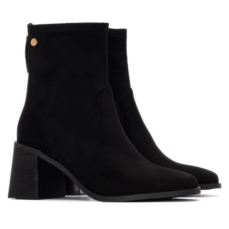 Botín de mujer XTI 144643 Negro