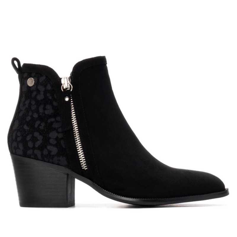 Botín de mujer XTI 144647 Negro