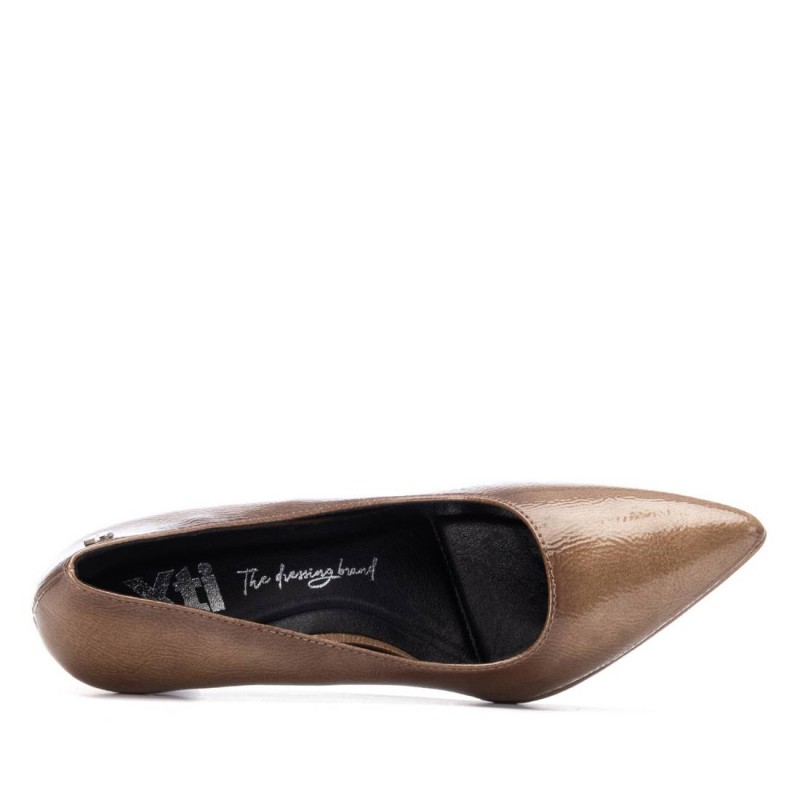 Zapato de mujer XTI 144725 Beige