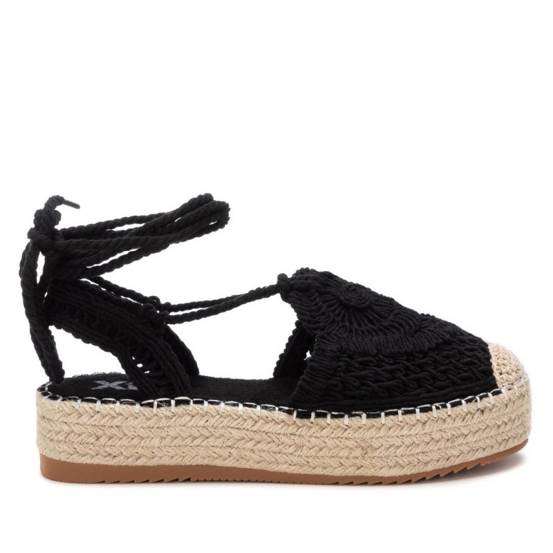 Zapato de mujer XTI 130330 Negro