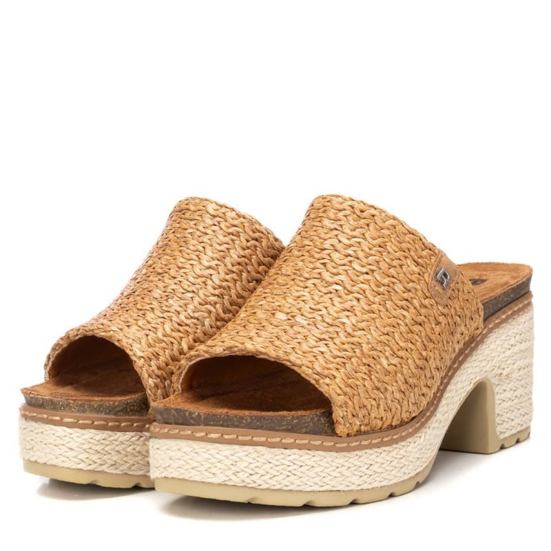 Sandalia de mujer REFRESH 172638 Camel