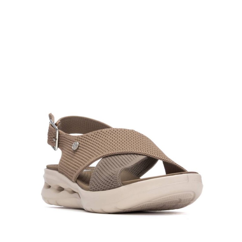 Sandalia de mujer XTI 145022 Beige