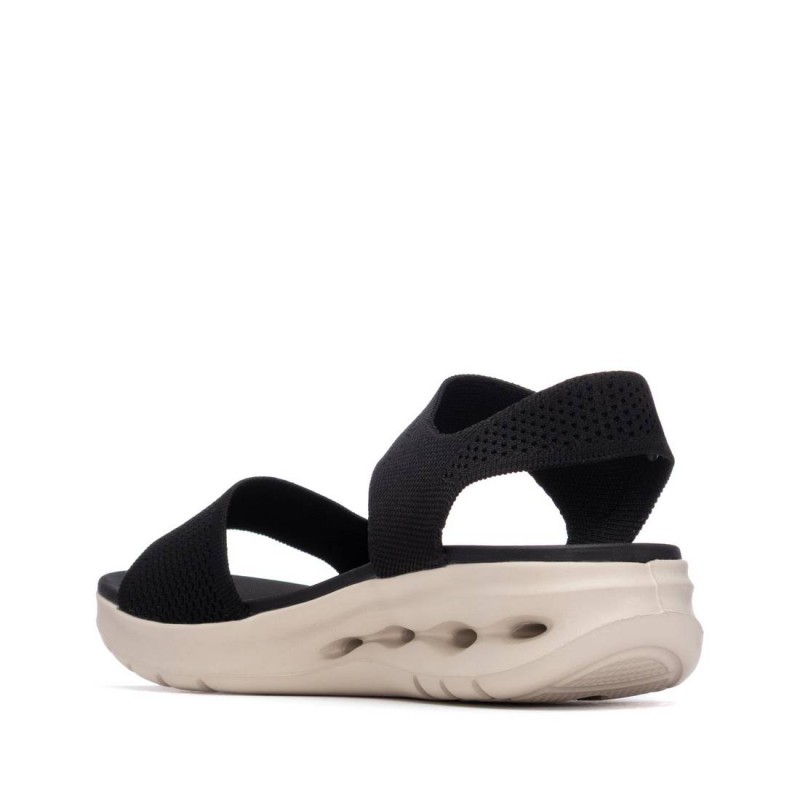 Sandalia de mujer XTI 145023 Negro
