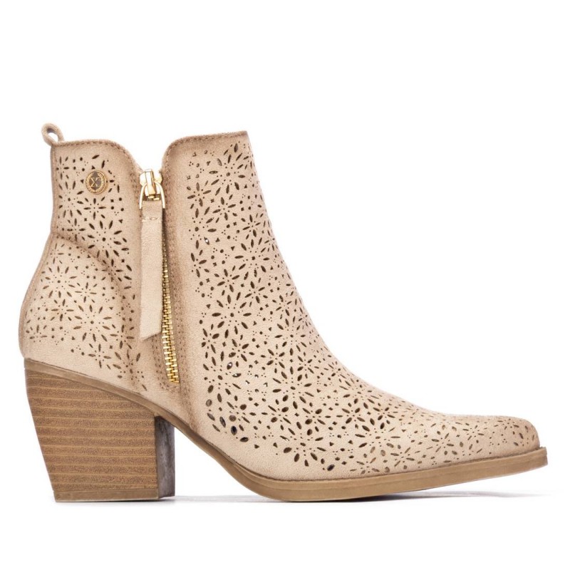 Botín de mujer XTI 145037 Beige