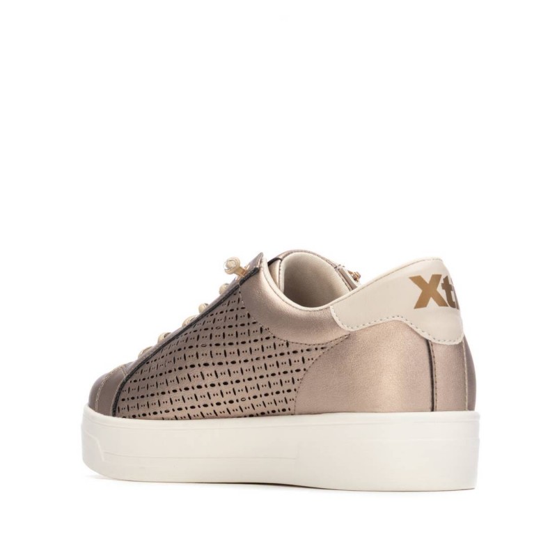 Zapato de mujer XTI 145095 Oro