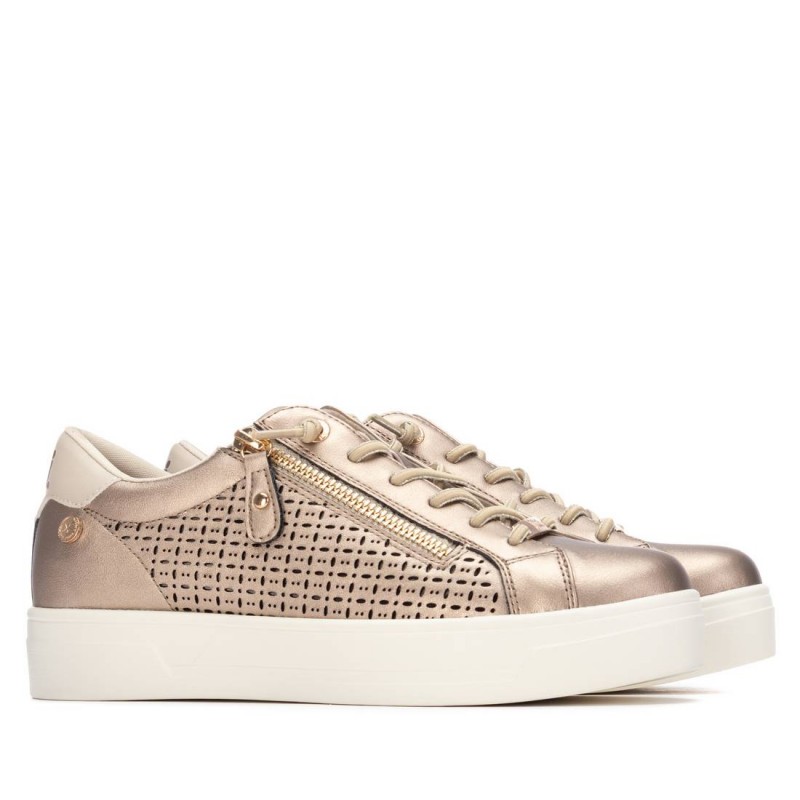 Zapato de mujer XTI 145095 Oro