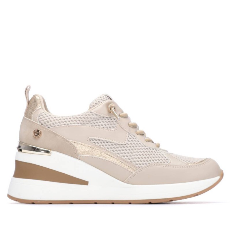 Zapato de mujer XTI 145101 Beige